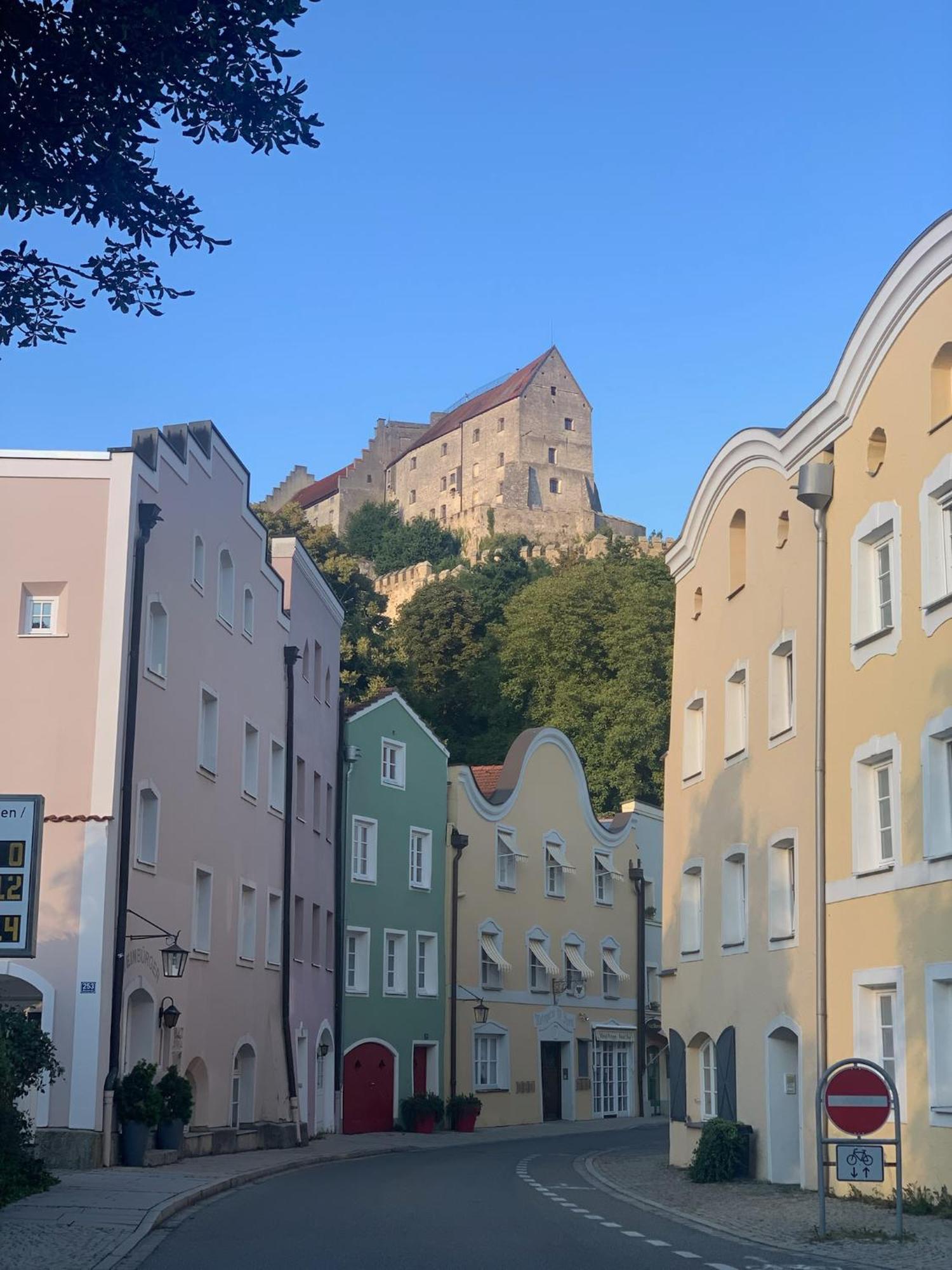 Apartment Altstadtwohnung Mit Burgblick *